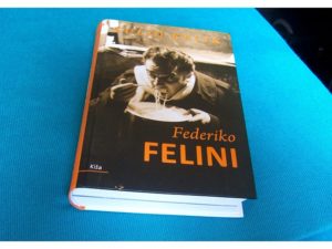 Tulio Kecik – Federiko Felini, život i film Prikazi