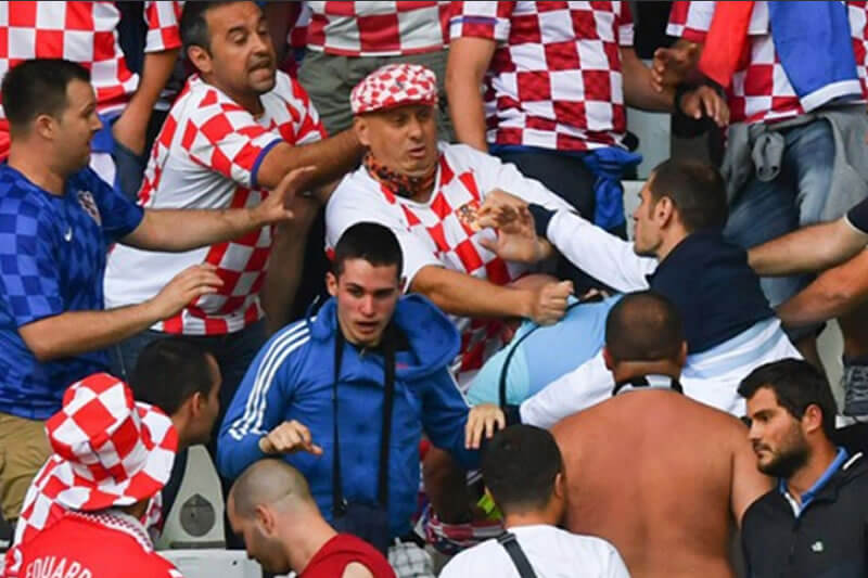 Hrvaćanski navijači